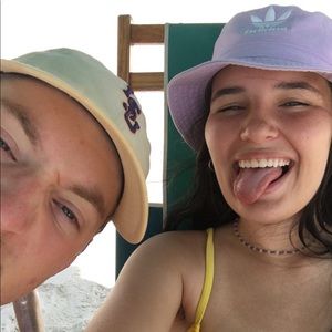 Meet your Posher, Gillian